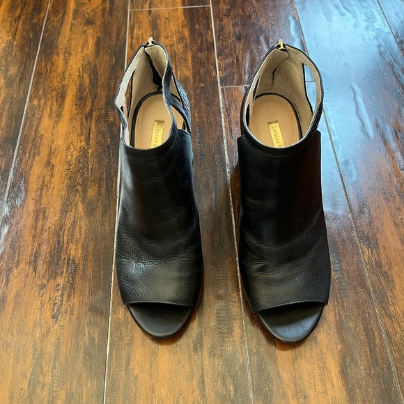 Louise et Cie Block Heeled Leather Peep Toe Booties - Picture 4 of 11